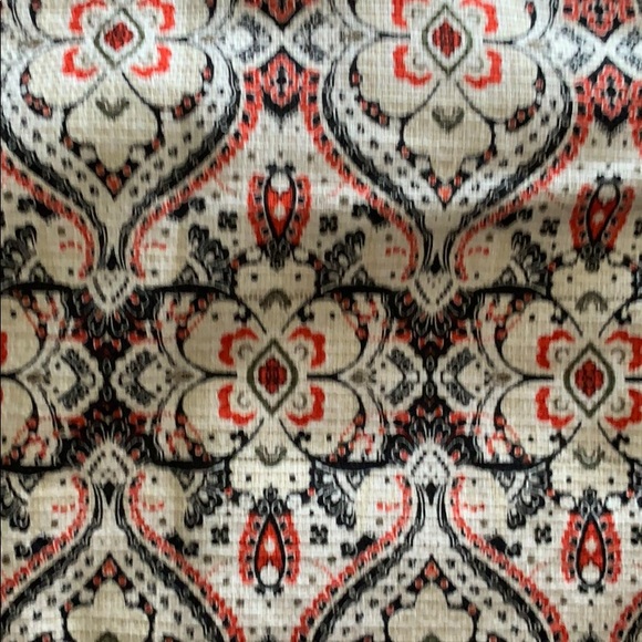 Skirt - Picture 2 of 2